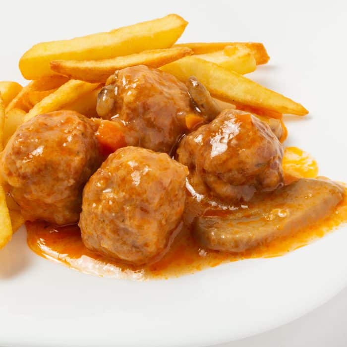 Albóndigas en salsa